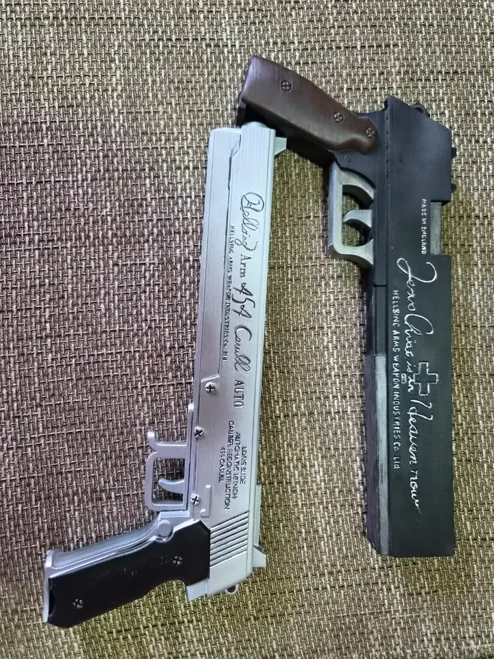 Hellsing Cosplay Props — 3D printed cosplay prop (photo 4 of 8)